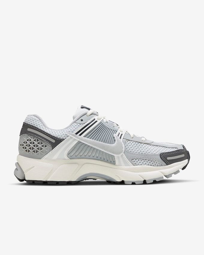 Кросівки чоловічі Nike Zoom Vomero 5 (FD9919-001) FD9919-001 фото