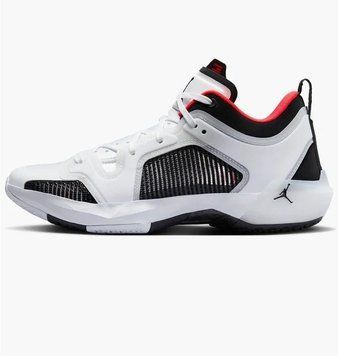 Кросівки чоловічі Nike Air Jordan 37 Low Sneakers (DQ4122-100) DQ4122-100 фото
