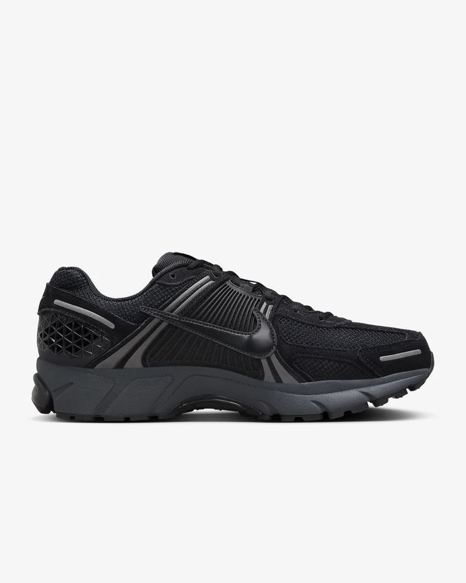 Кросівки чоловічі Nike Zoom Vomero 5 (HF1553-001) HF1553-001 фото